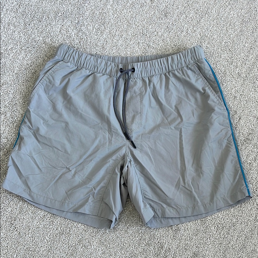 Mountain Hardwear Mens Gray Swim Trunks